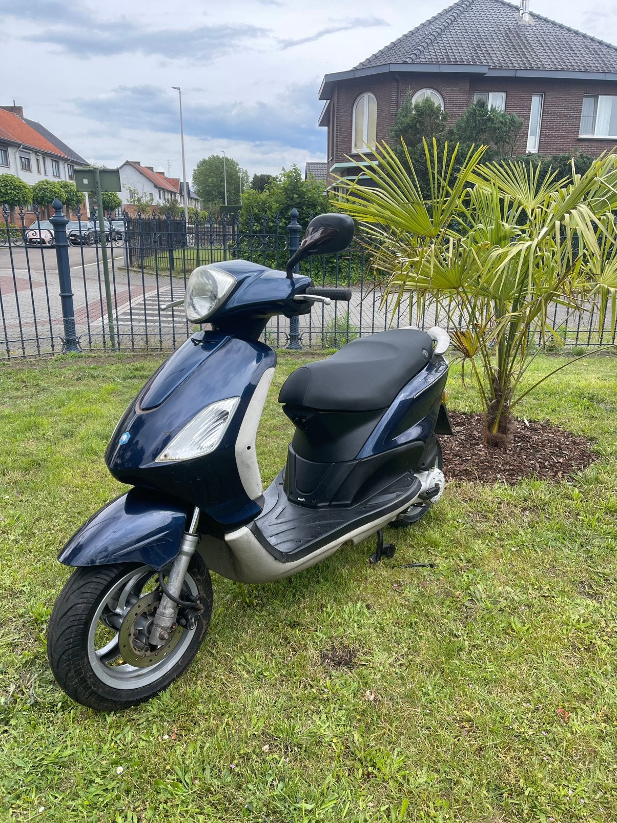 PIAGGIO FLY A KLASSE, Fietsen en Brommers, Ophalen, Zo goed als nieuw, Fly