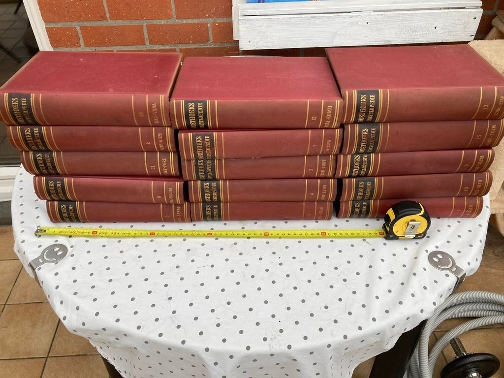 Oude encyclopedie Oosthoeks 1965 volledig set 10€, Boeken, Ophalen, Zo goed als nieuw
