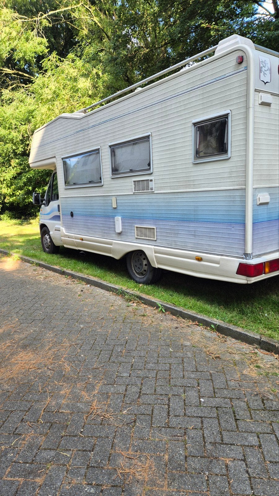 Fiat ducato 2.5 tdi blanco gekeurd, Caravans en Kamperen, Caravans, Particulier, Zonnepaneel, Stapelbed