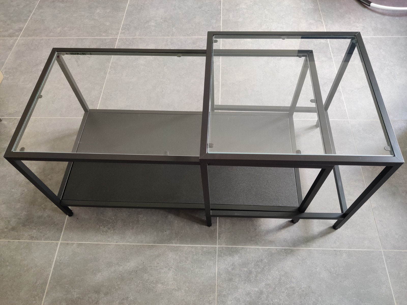 Ikea vittsjo bijzettafel/salontafel, Ophalen
