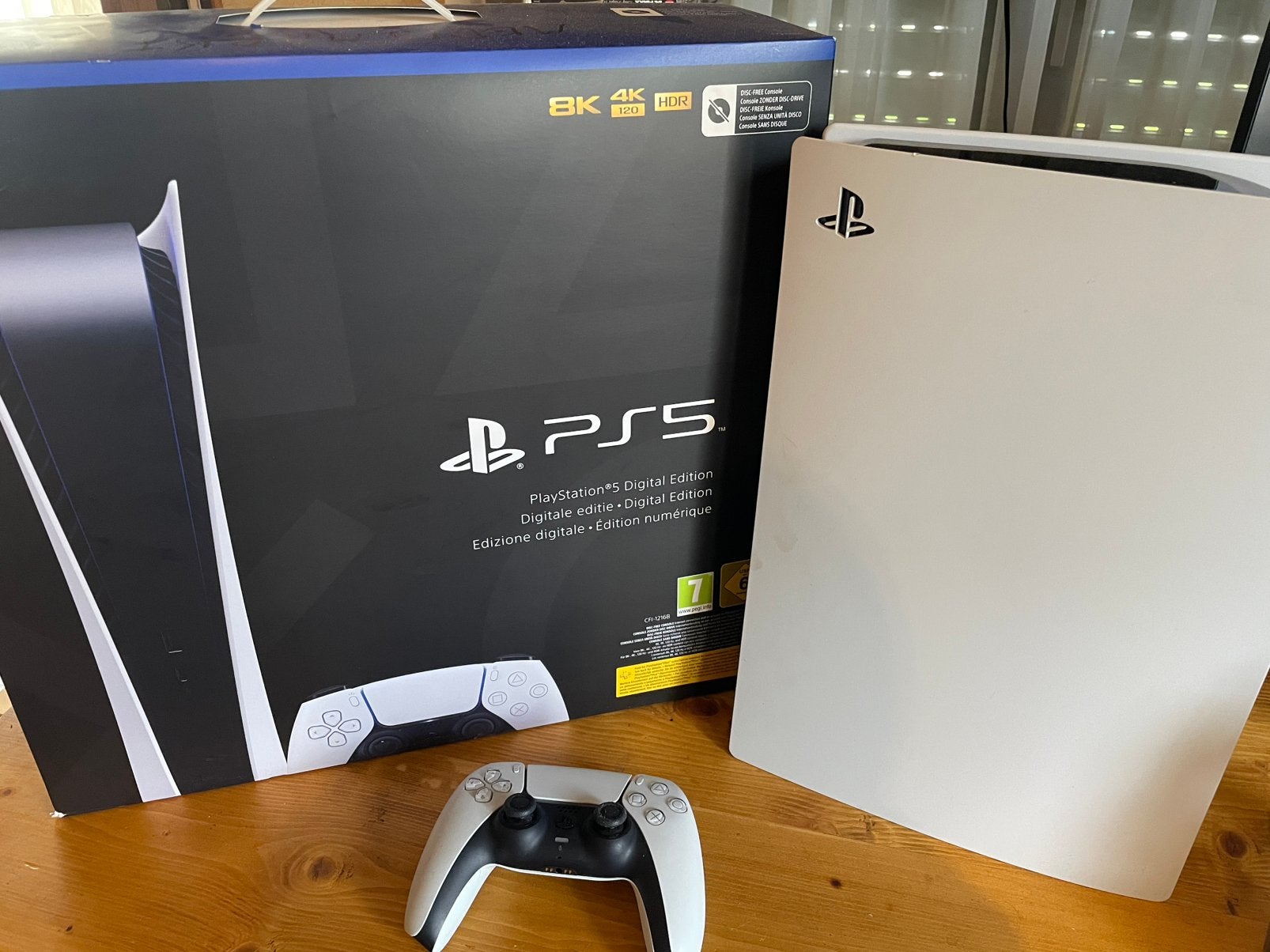 Ps5 Digital edition 1TB incl. Controller (Astro A50 optie), Games en Spelcomputers, Spelcomputers | Sony PlayStation 5, Ophalen