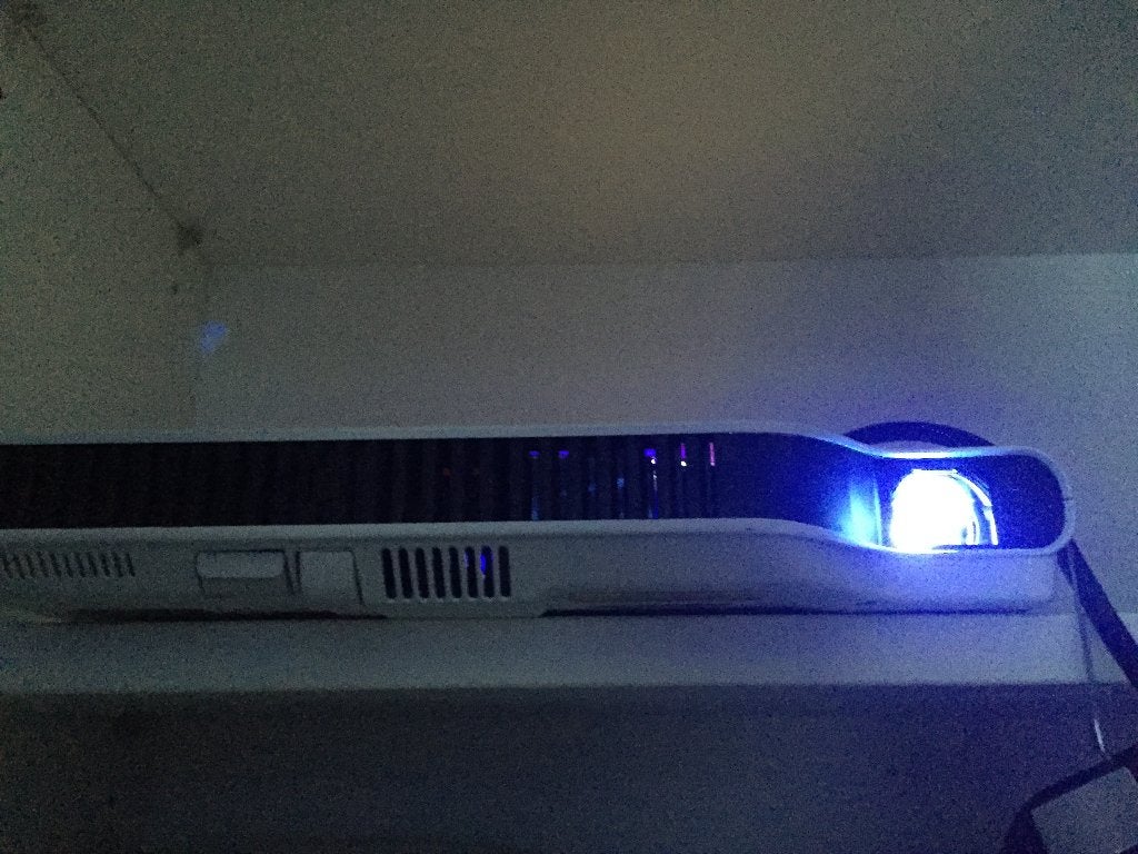 Videoprojector/Beamer Casio XJ-A146-Uitstekende staat!!, Audio, Tv en Foto, Videospelers, Ophalen, Zo goed als nieuw
