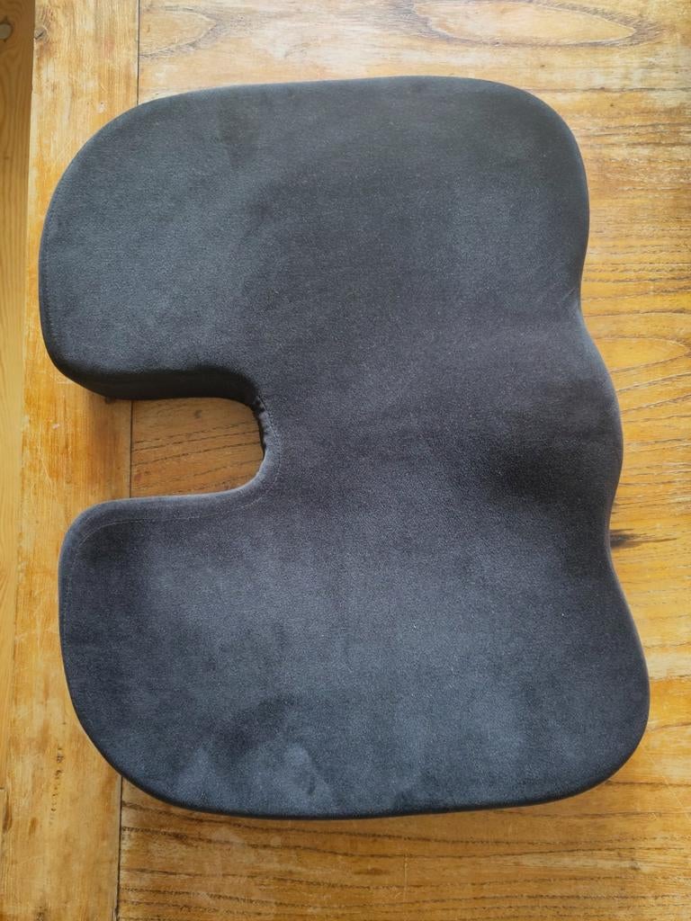 Ergonomisch zitkussen, Ophalen