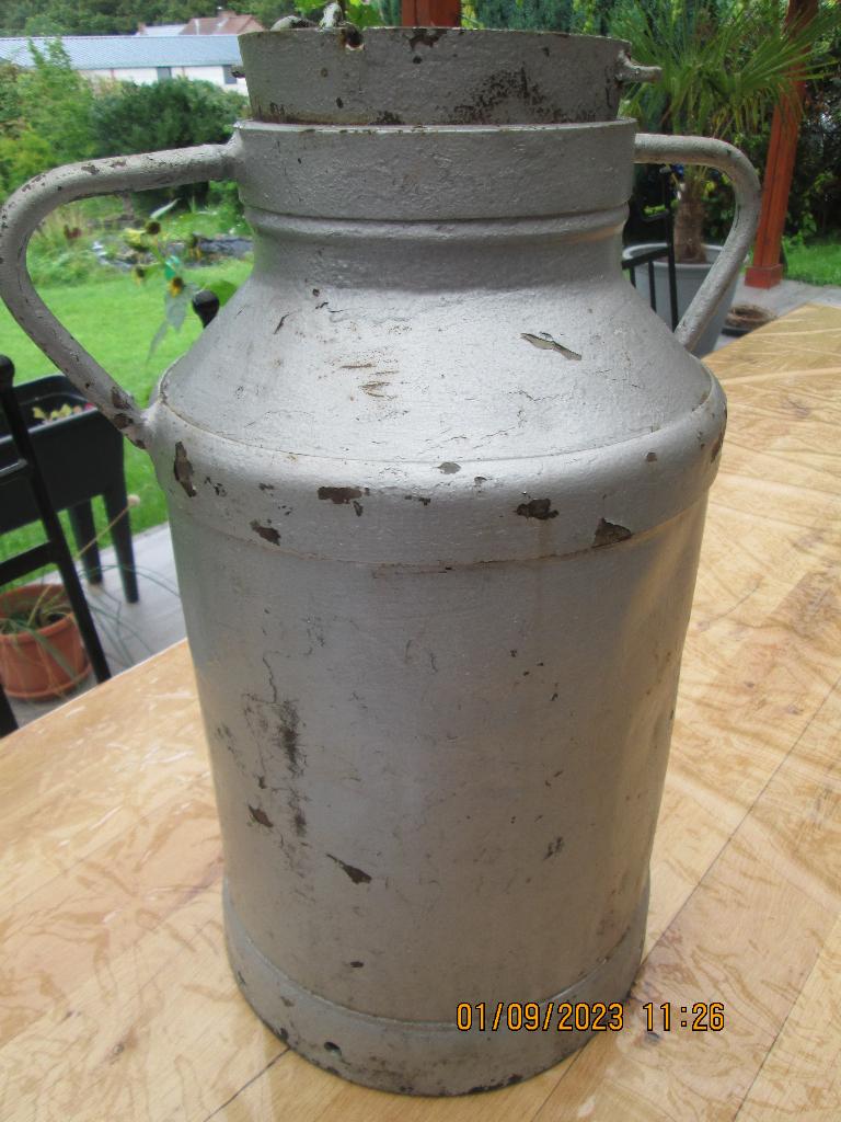 Pot à lait à l’ancienne, Enlèvement, Utilisé