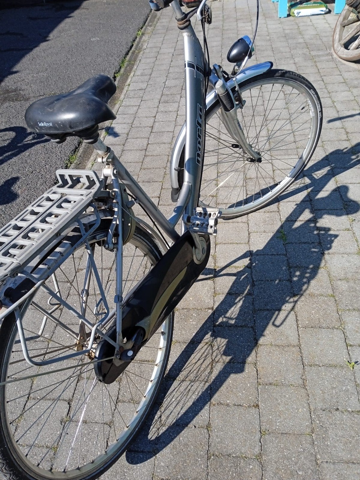 Damesfiets Norta, Ophalen