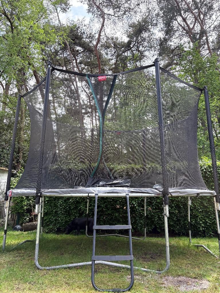 Trampoline Berg met beschermnet diameter 380 cm, Ophalen, Zo goed als nieuw