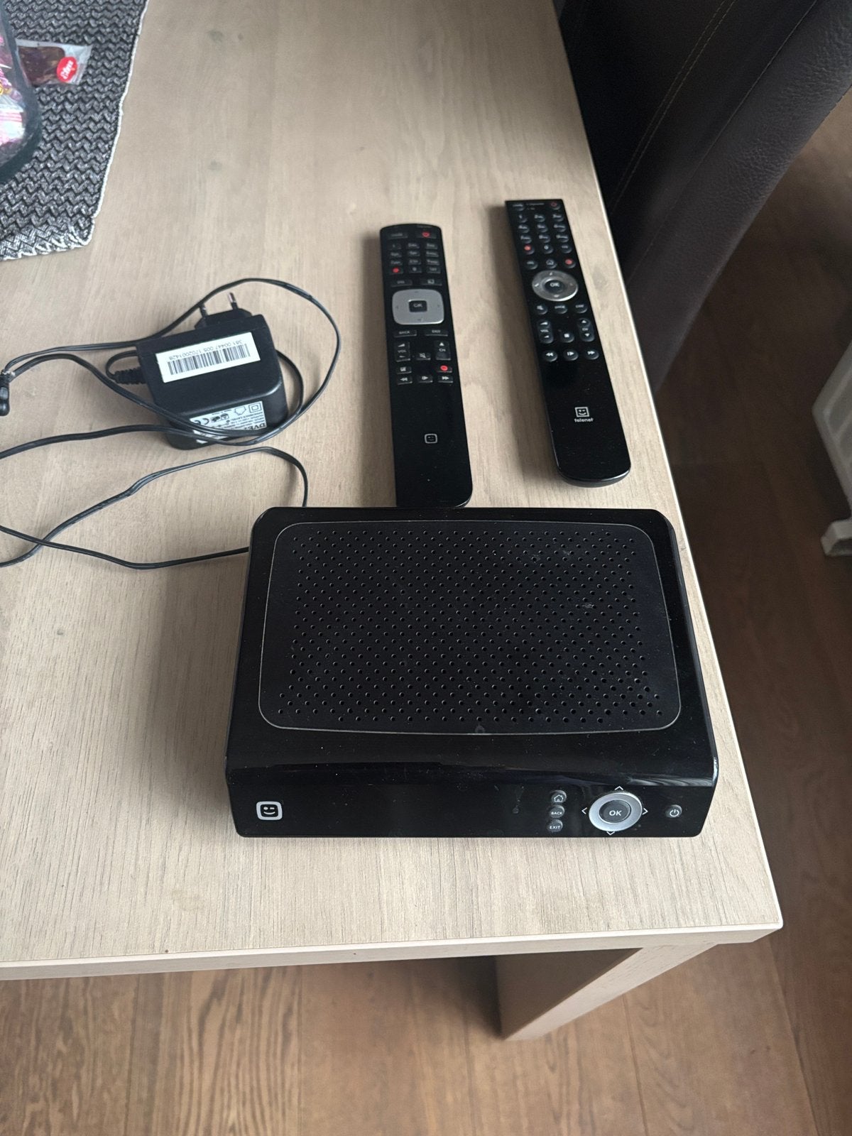 Telenet adb 1750c tv decoder, Ophalen, Zo goed als nieuw