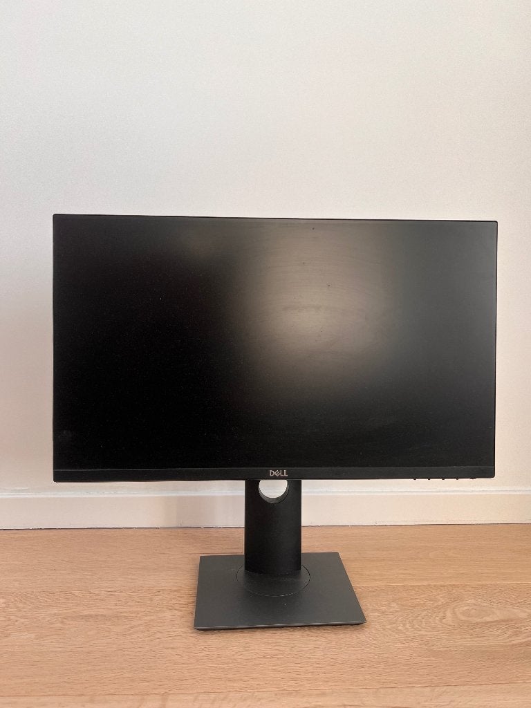 Dell 24 inch beeldscherm, Computers en Software, Ophalen, IPS, Full HD, Zo goed als nieuw