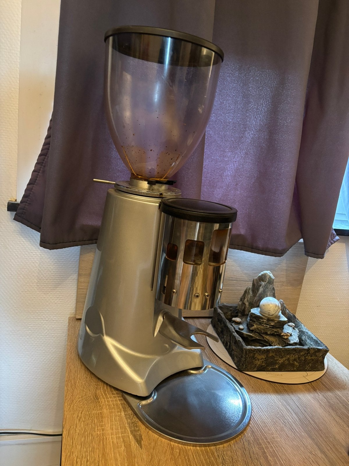 moulin à café professionnel avec doseur / Fiorenzato F5, Enlèvement, Comme neuf, Autres marques, Moulin à café