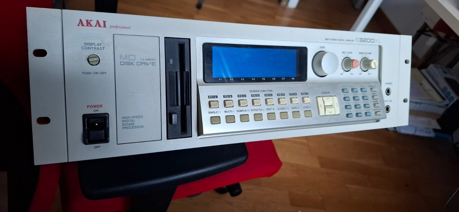Sampler Akai S3200XL – Très bon état – Écran ok, TV, Hi-fi & Vidéo, Enlèvement, Utilisé, Audio
