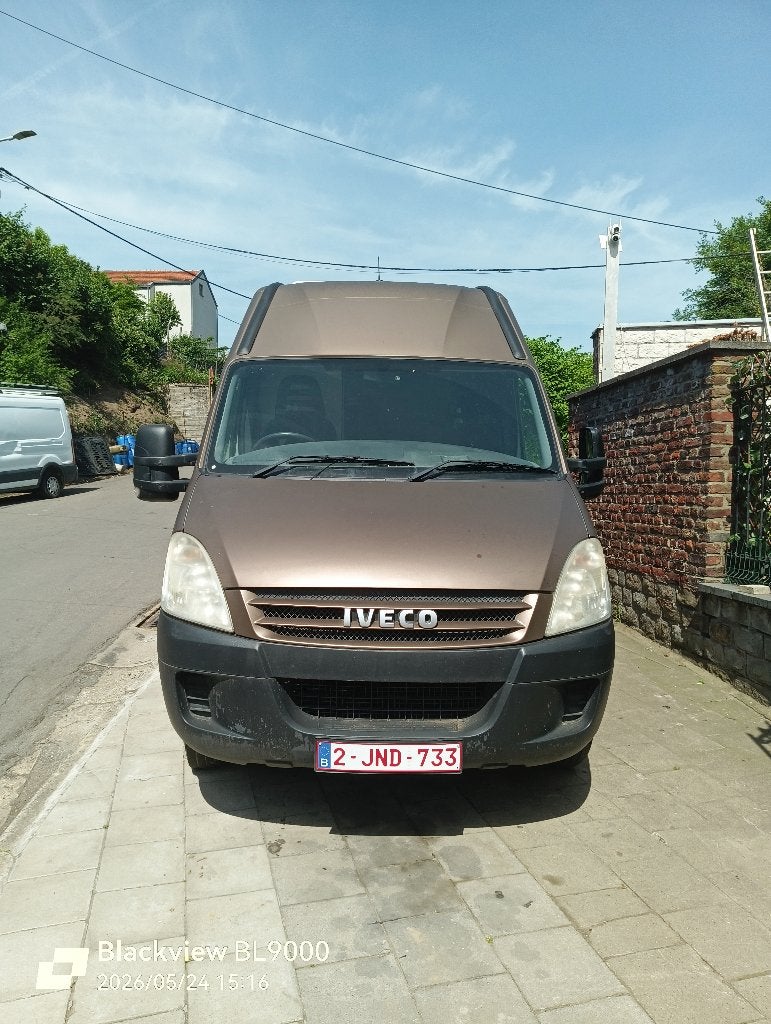 Iveco Daily, Auto's, Bestelwagens en Lichte vracht, Achterwielaandrijving, 4 cilinders, Overige kleuren, Particulier