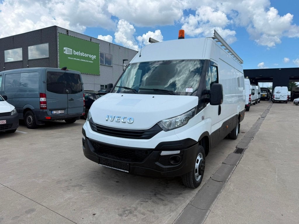 Iveco Daily 35 140 (Numéro de stock 76389), 100 kW, Achat, Entreprise, Iveco