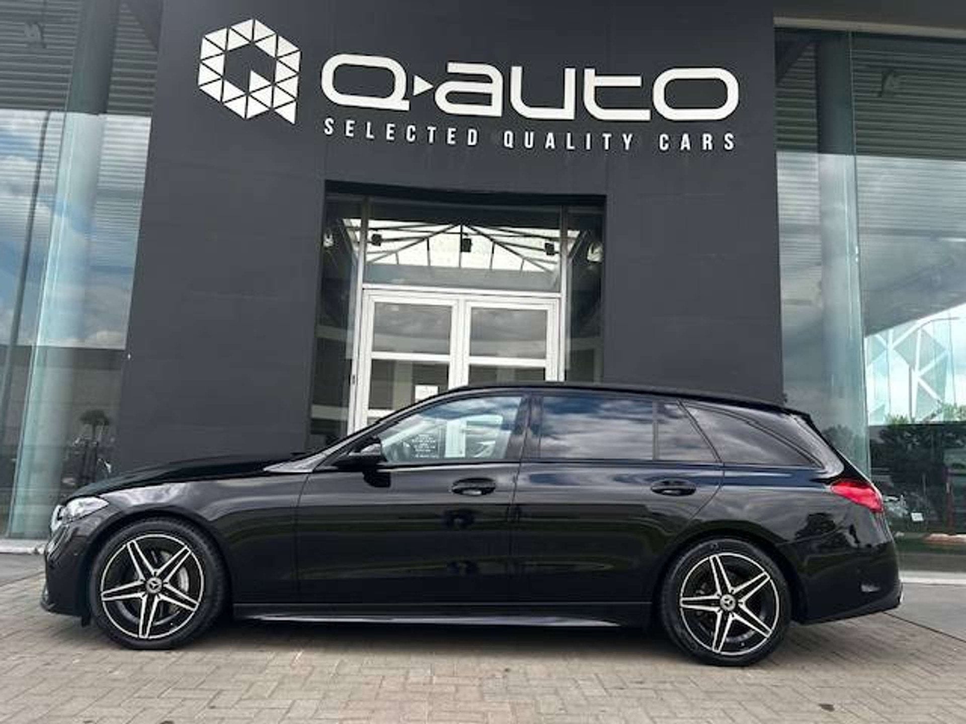 Mercedes-Benz C 180 Break AMG Line MHEV / MBUX+ / Pano Dak /, Auto's, Automaat, Gebruikt, 4 cilinders, Alcantara