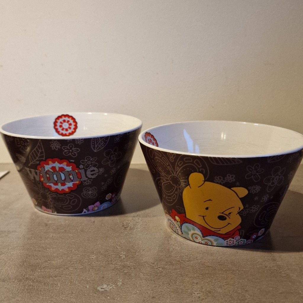 2 kommen Winnie the Pooh, Ophalen of Verzenden, Winnie de Poeh of vrienden, Zo goed als nieuw, Servies