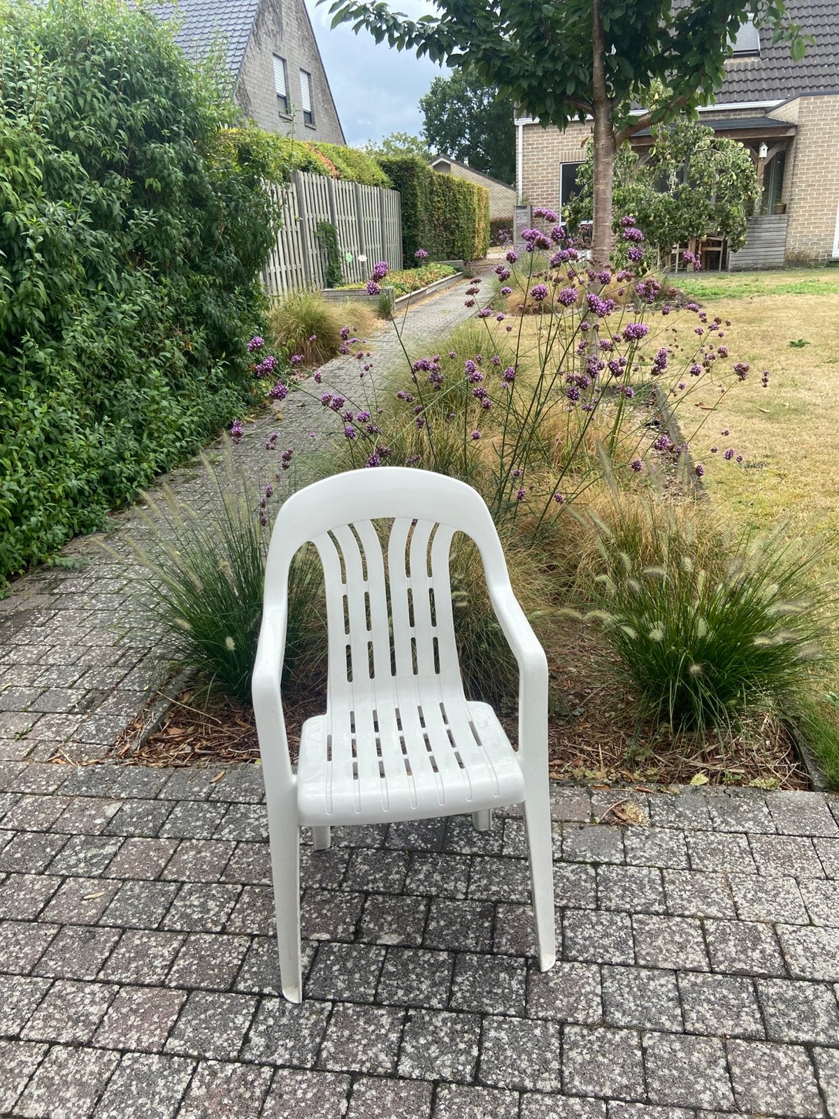 Tuinstoel, Ophalen, Zo goed als nieuw