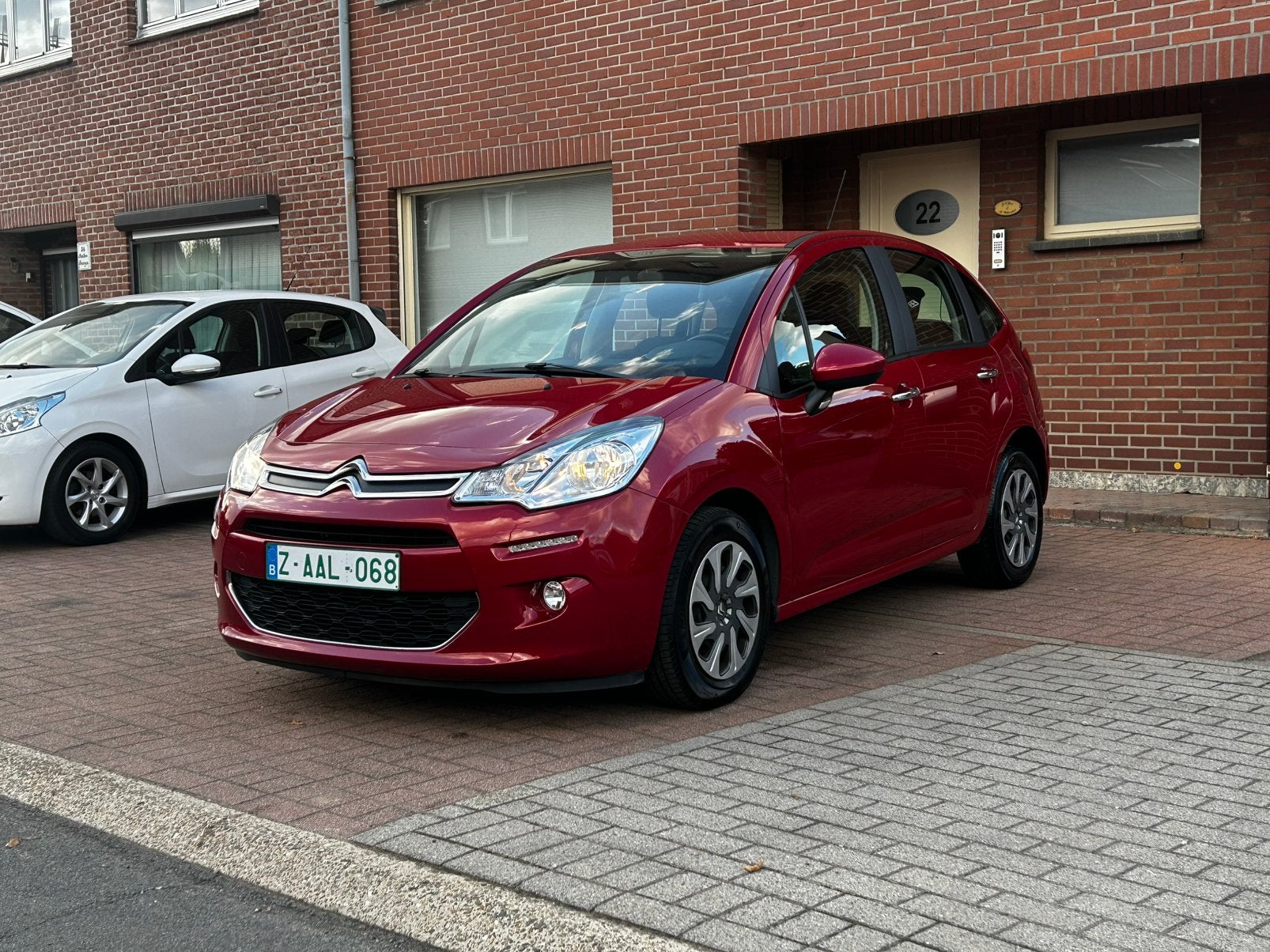 Citroën c3 1.2benzine 60000km, Autos, Rouge, Euro 5, Entreprise, Noir