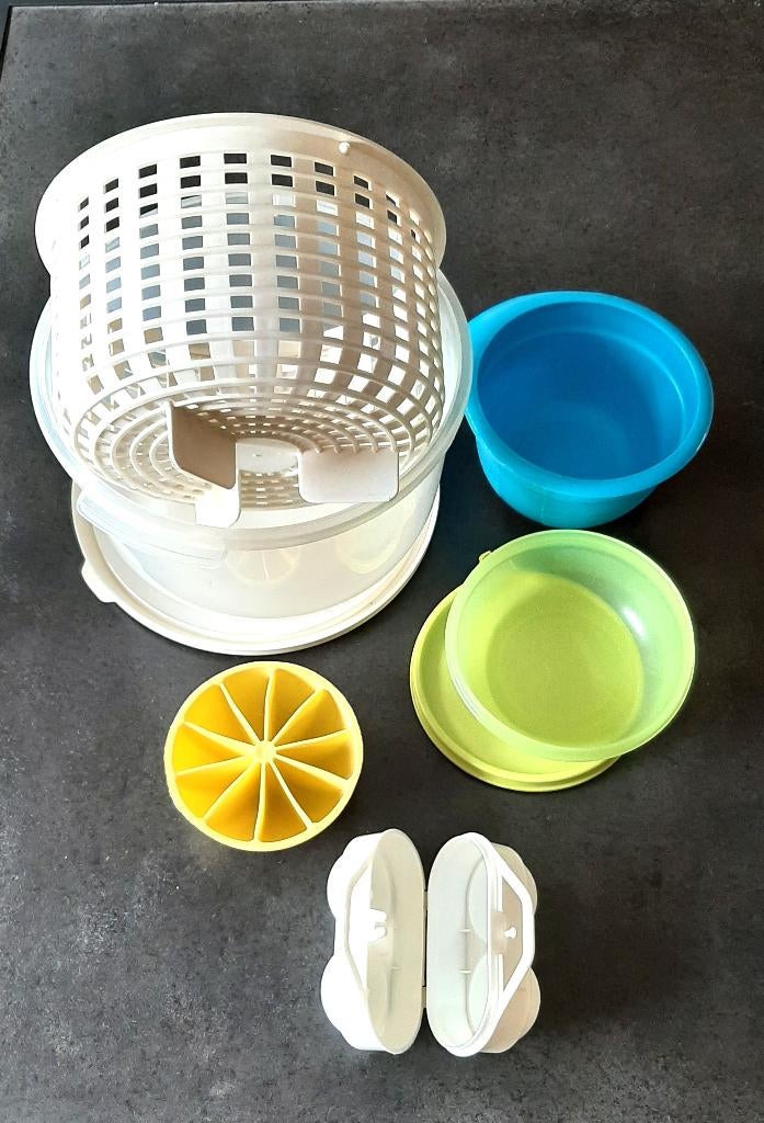 Te koop: Set van 5 plastic dozen., Huis en Inrichting, Ophalen, Nieuw, Groen