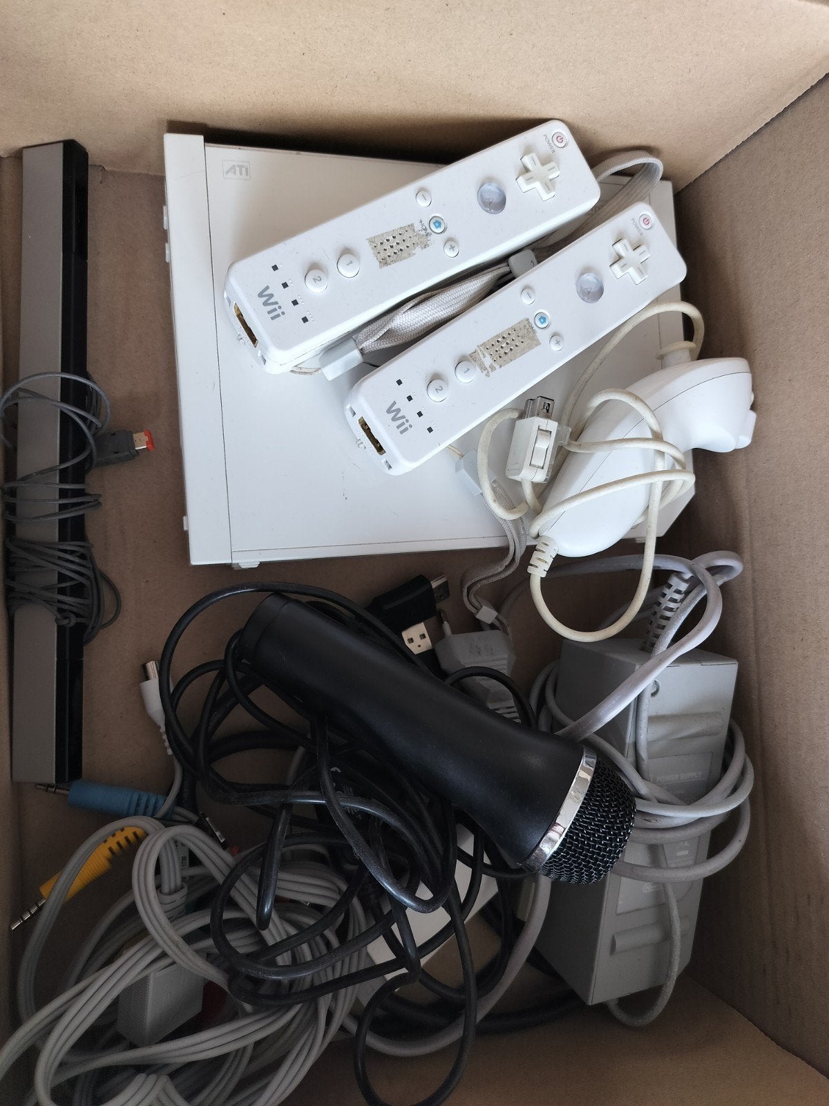 Nintendo Wii+ 8 spelletjes, Games en Spelcomputers, Ophalen of Verzenden