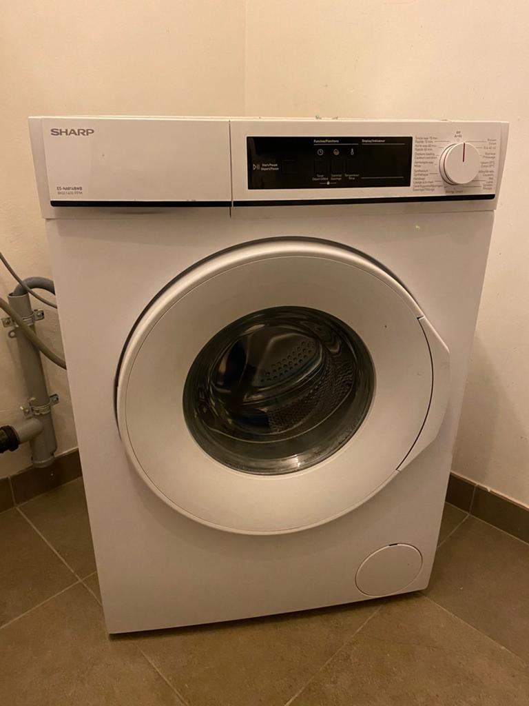 Wasmachine Sharp, Elektronische apparatuur, Wasmachines, Ophalen, Zo goed als nieuw