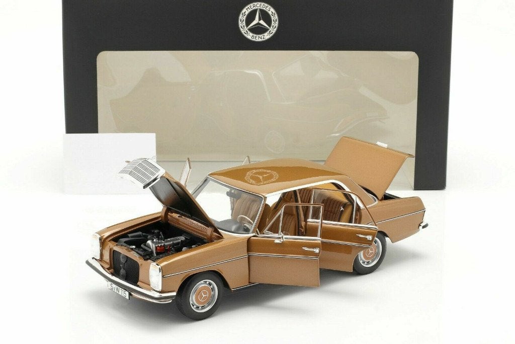 Miniature Mercedes Benz 200 W115 Gold Norev Dealer Neuf!, Hobby & Loisirs créatifs, Enlèvement ou Envoi, Neuf, Voiture, Norev