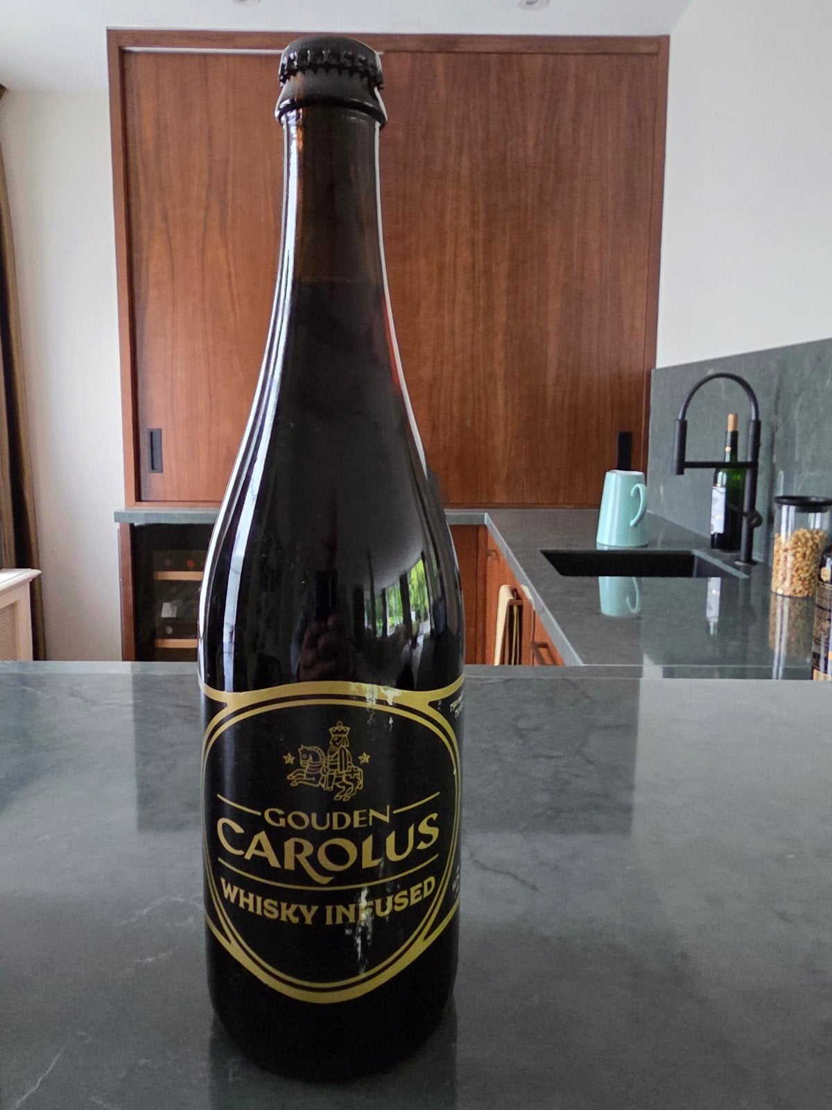 Gouden Carolus whisky infused, Ophalen
