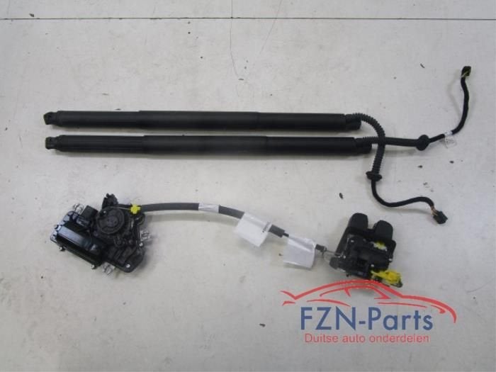 VW Touareg Elektrische Achterklep Opener+Motor+Slot, Auto-onderdelen, Ophalen of Verzenden, Gebruikt, Achter, Achterklep