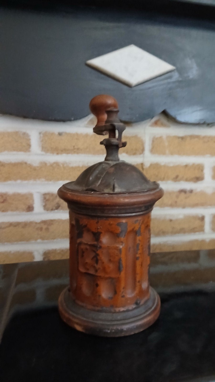 ancien moulin a café, Enlèvement