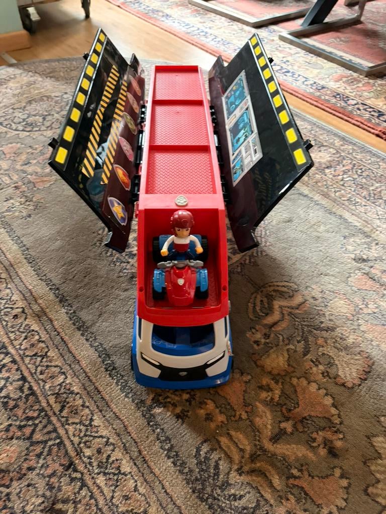 Paw patrol bus, Ophalen, Gebruikt