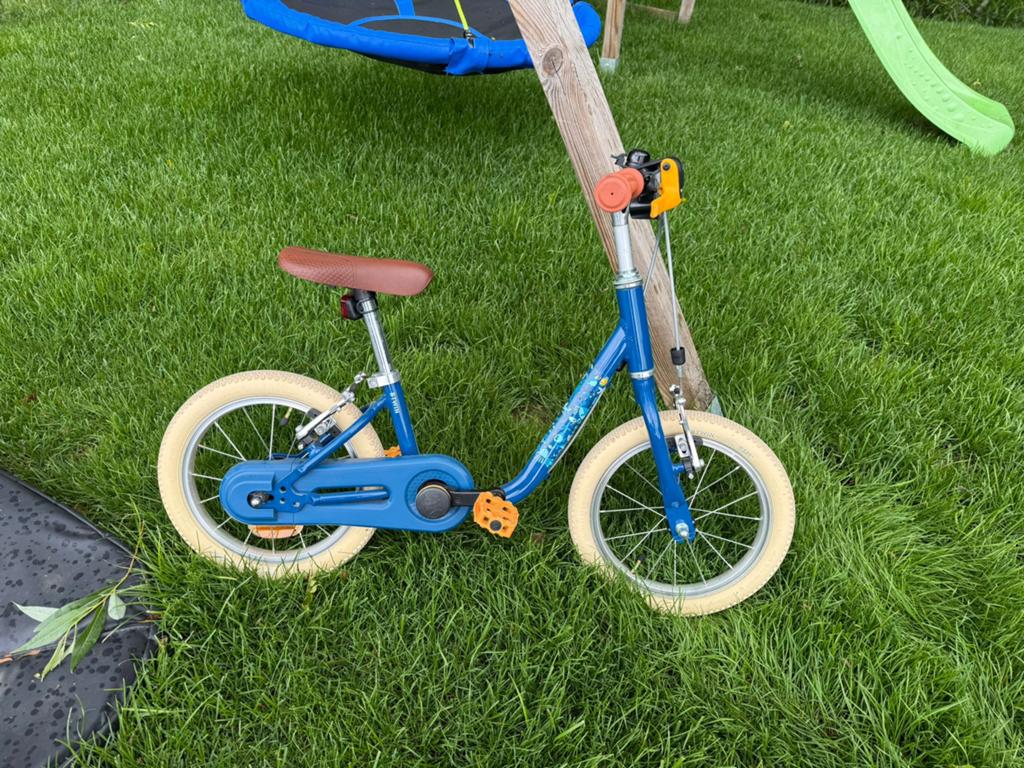 Kinderfiets BTWIN 14inch blauw, Fietsen en Brommers, Ophalen, Zo goed als nieuw, Minder dan 16 inch