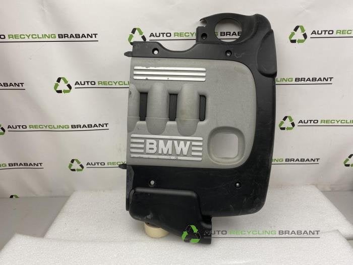 Couverture moteur d'un BMW 3-Serie, -, 3 mois de garantie, Utilisé, -