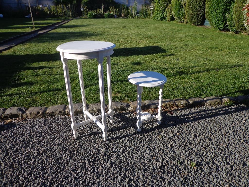 Table d'appoint, Rond, Comme neuf, Enlèvement, Bois