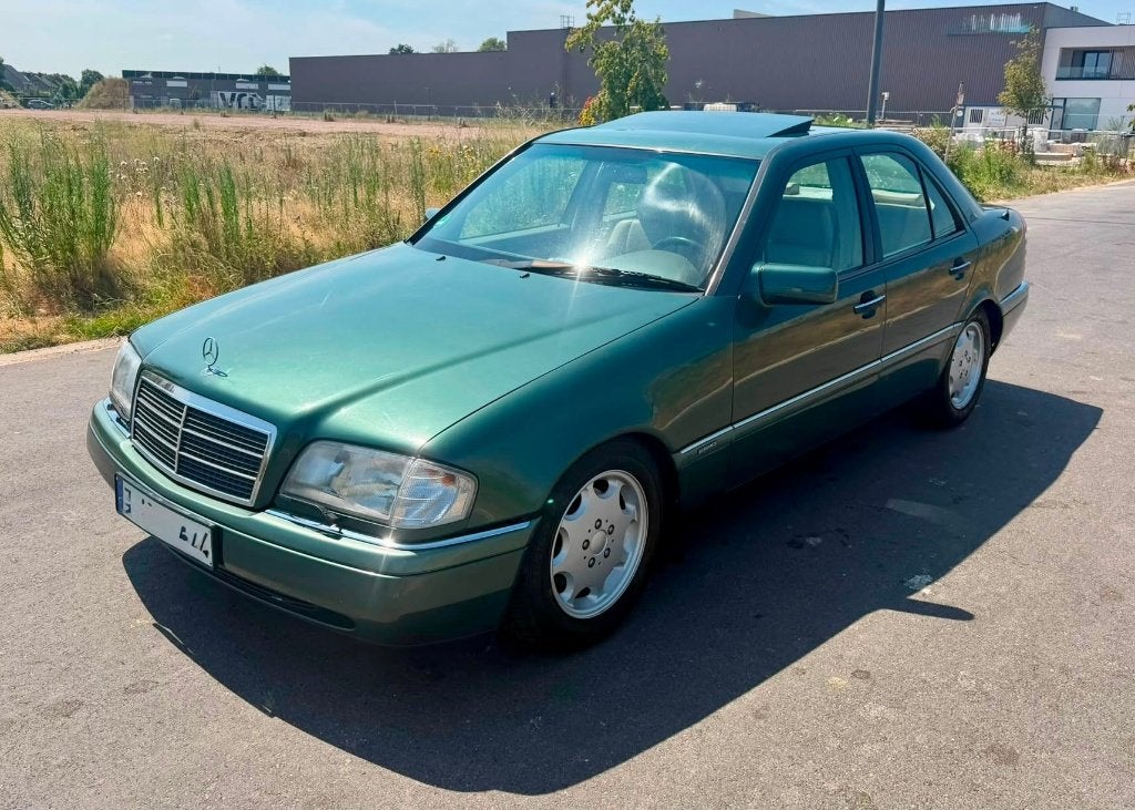 Mercedes C280 Elegance Benzine Oldtimer, foto 2