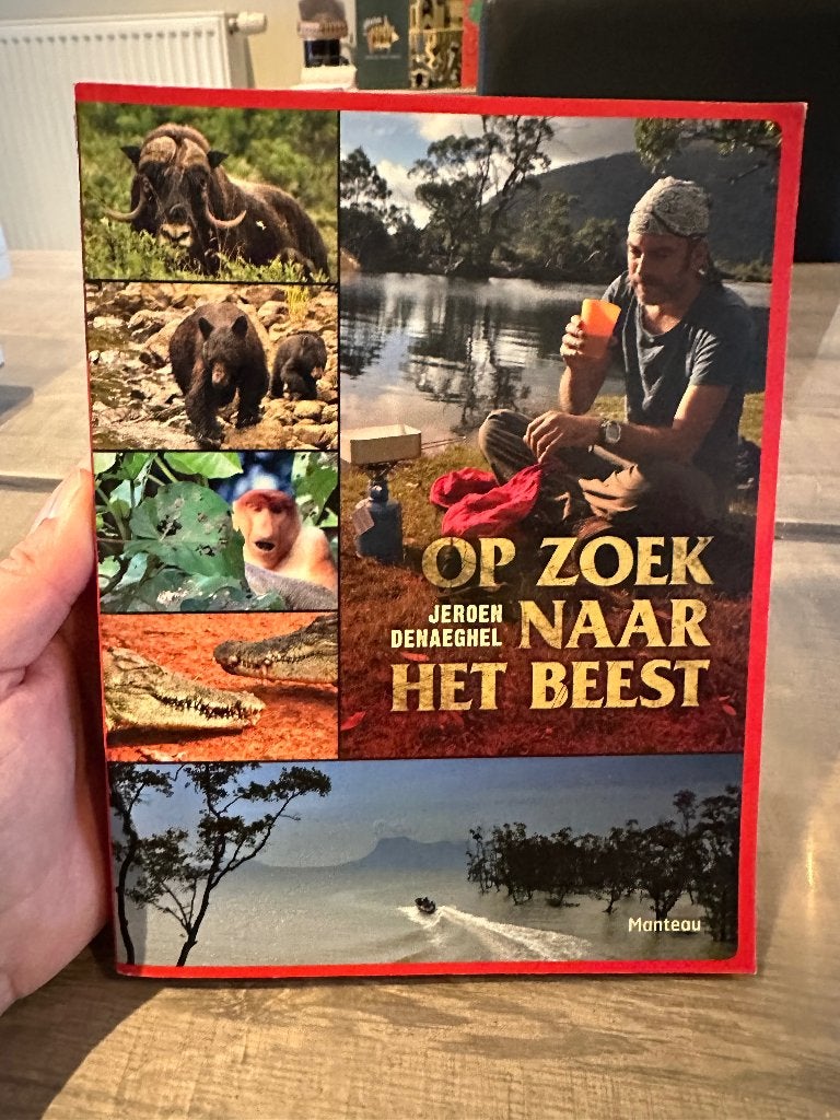 Op zoek naar het beest, Boeken, Ophalen of Verzenden, Zo goed als nieuw