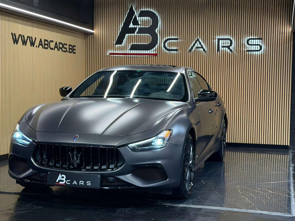 Maserati Ghibli 2.0 L4 mHEV GranSport * GARANTIE 12 MOIS *, Auto's, Maserati, Automaat, Gebruikt, 4 cilinders, Leder
