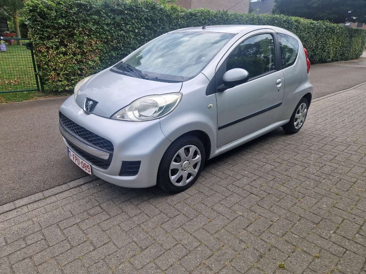 Peugeot 107 1.0i 2011 pret a immatriculer 134000km, Autos, Achat, 50 kW, Entreprise, 900 kg