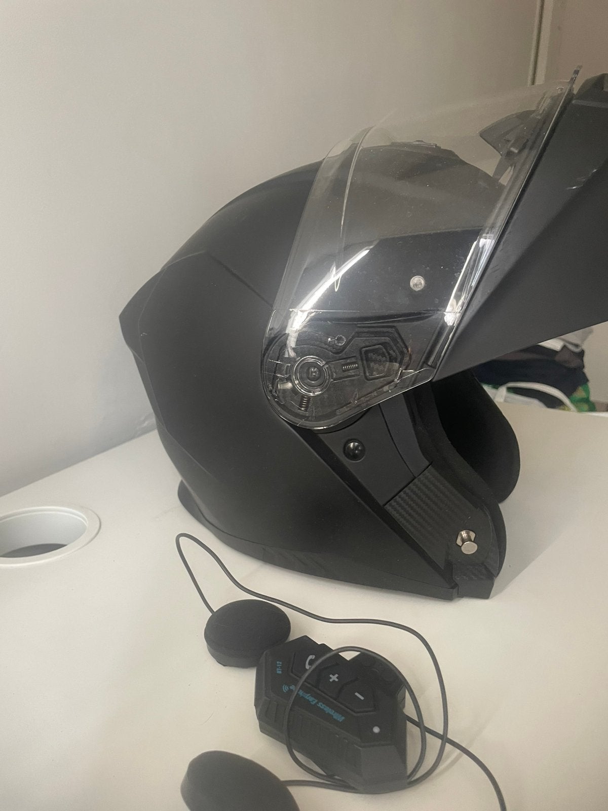 Vinz motor helm+ intercom, Motoren, Kleding | Motorhelmen, Overige merken, Heren, Ophalen of Verzenden, Integraalhelm