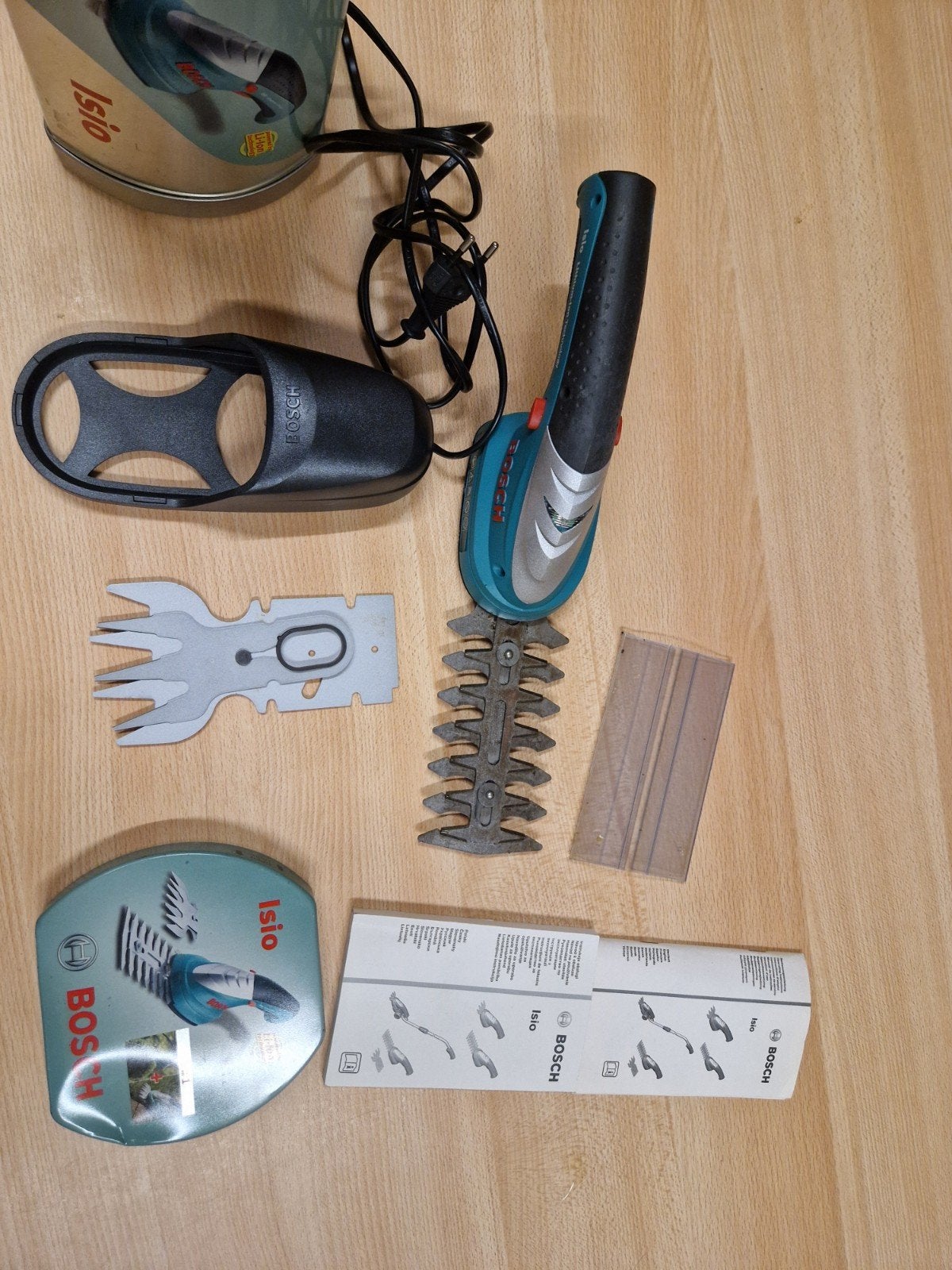 Bosch isio 2-in-1 mini-heggenschaar, Ophalen of Verzenden
