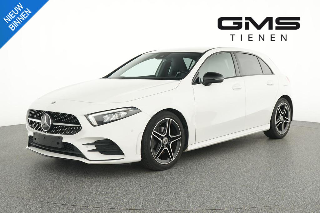 Mercedes-Benz A 160 AMG Line, Auto's, Gebruikt, 4 cilinders, Leder en Stof, Wit