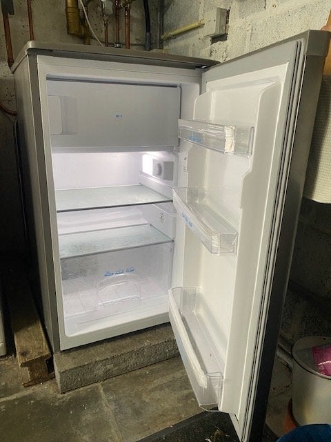 tafelkoelkast, Avec compartiment congélateur, 85 à 120 cm, Comme neuf, Enlèvement