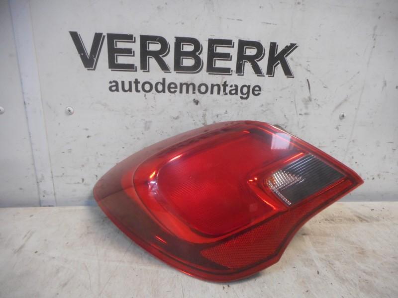 FEU ARRIÈRE GAUCHE Opel Corsa E (13428455-baj), Utilisé, Opel