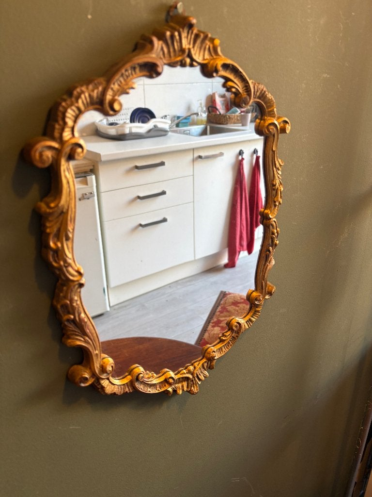 Prachtig Frans Brocante Goud Barok Spiegeltje., Ophalen of Verzenden, Ovaal, Minder dan 50 cm, Minder dan 100 cm