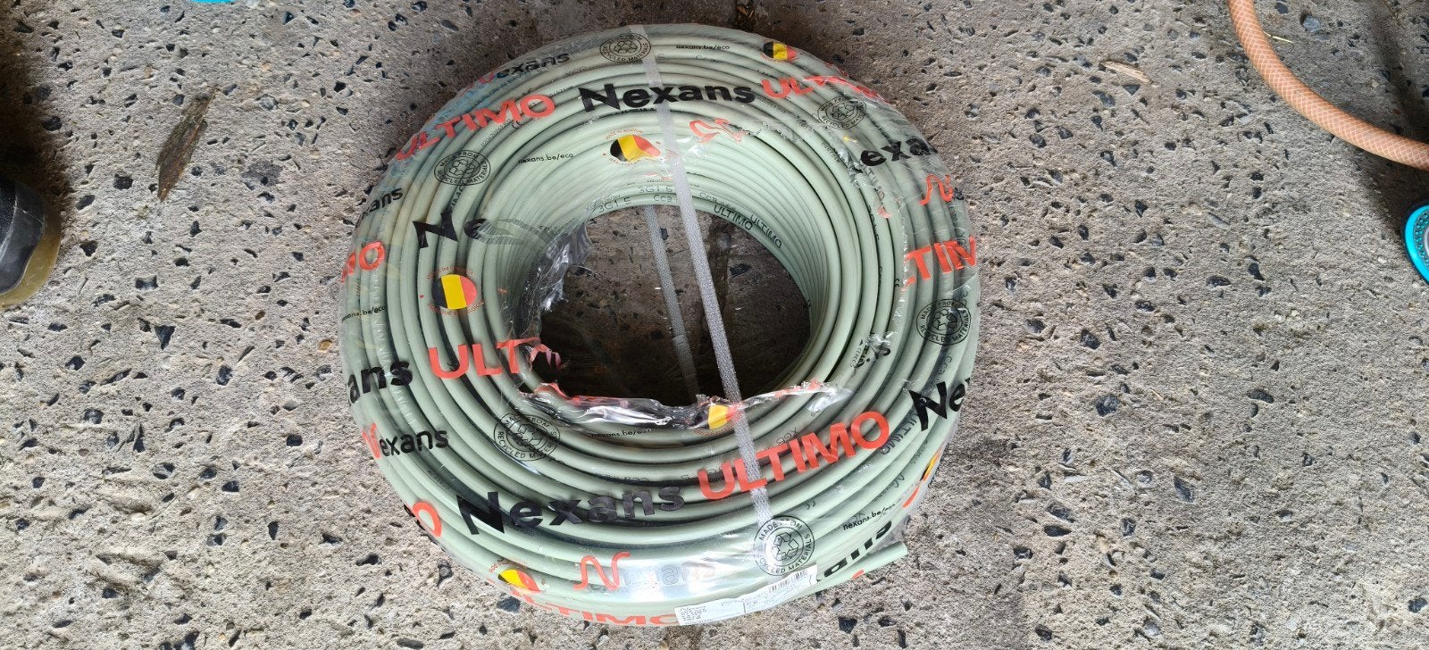Xgb 3g1.5, Doe-het-zelf en Bouw, Elektriciteit en Kabels, Ophalen
