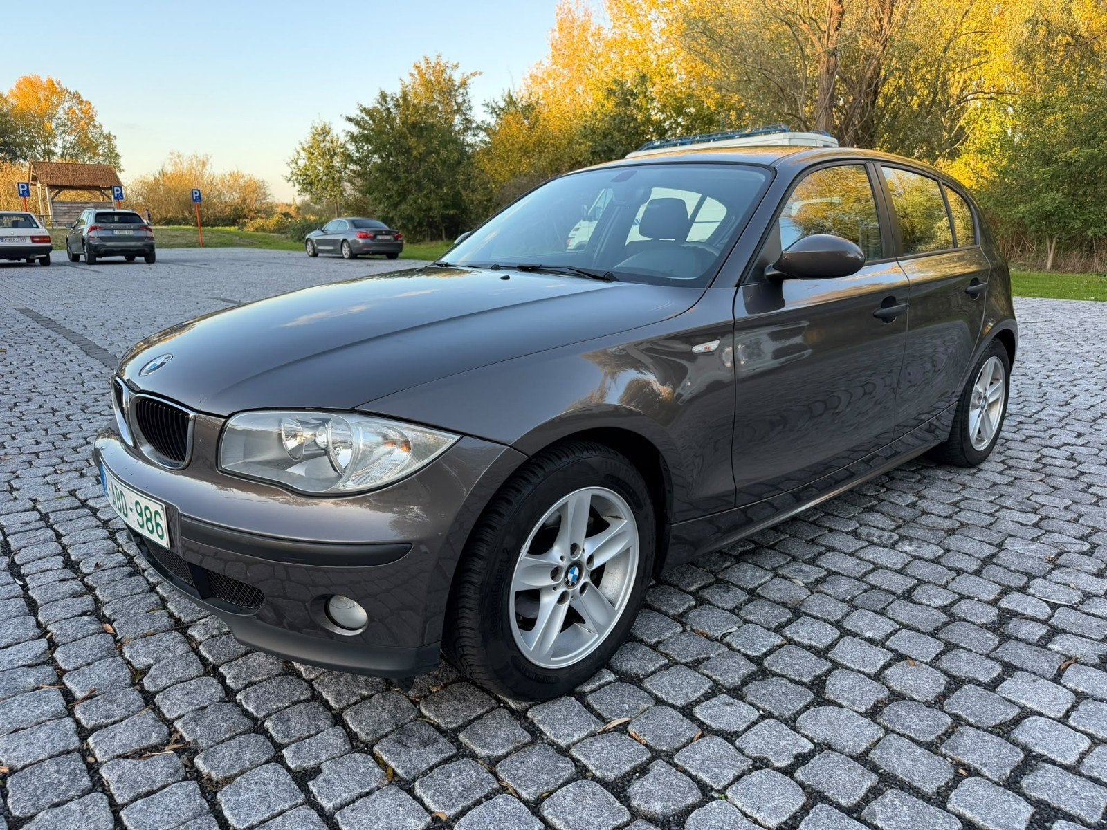 BMW 116I BENZINE EURO4 DIG.AIRCO 2005/ 148.000KM BLANCO GEKE, Auto's, Elektrische ramen, Zwart, 4 cilinders, Bruin