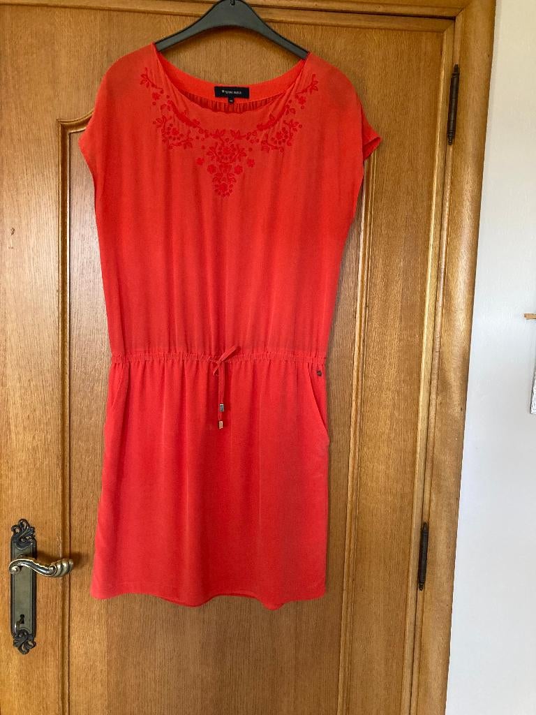 Rood zomerkleedje, Terre Bleue, 40, Vêtements | Femmes, Robes, Rouge, Taille 38/40 (M), Enlèvement ou Envoi, Terre Bleue