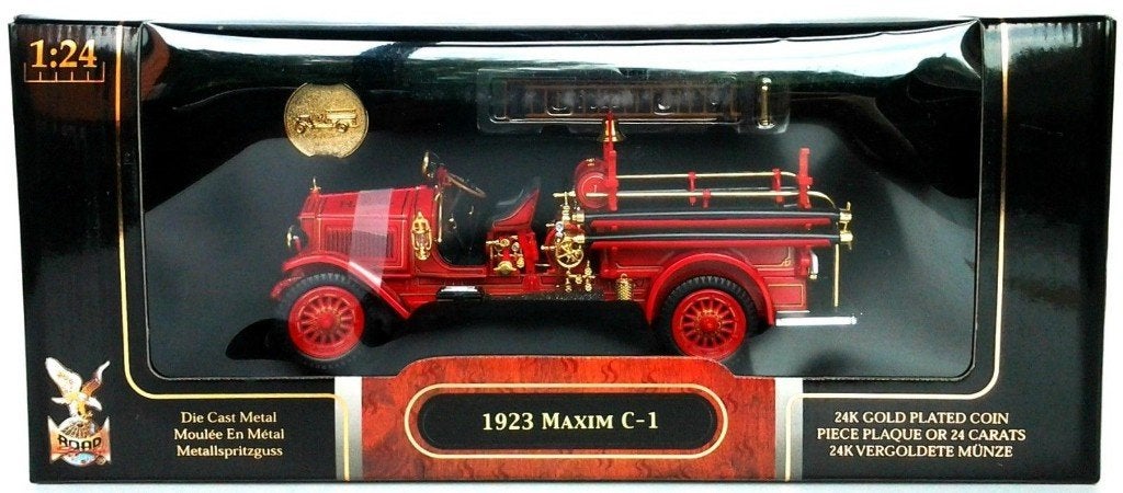 Yatming — 4 fois American Firetruck — 1:24 — MIB, Enlèvement ou Envoi, Neuf, Bus ou Camion