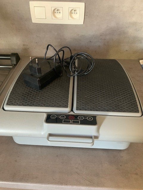 Trilplaat, Sports & Fitness, Jambes, Comme neuf, Enlèvement, Plaque vibrante