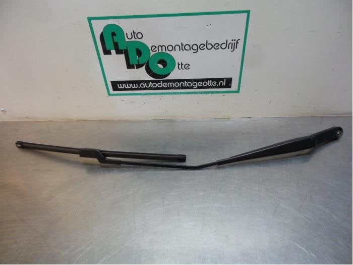 Ruitenwisserarm voor van een Volkswagen Golf (Golf 04-), Gebruikt, -, Volkswagen, -
