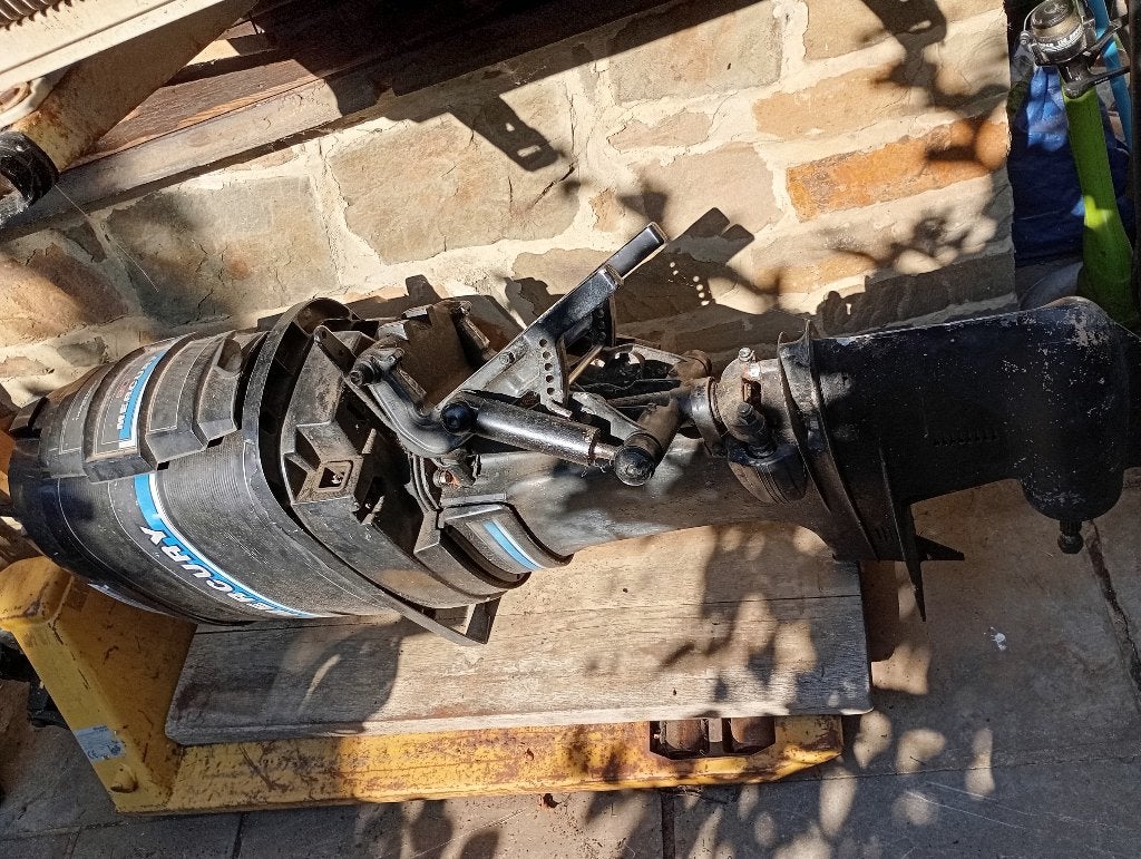 Moteur bateau, Enlèvement, Utilisé