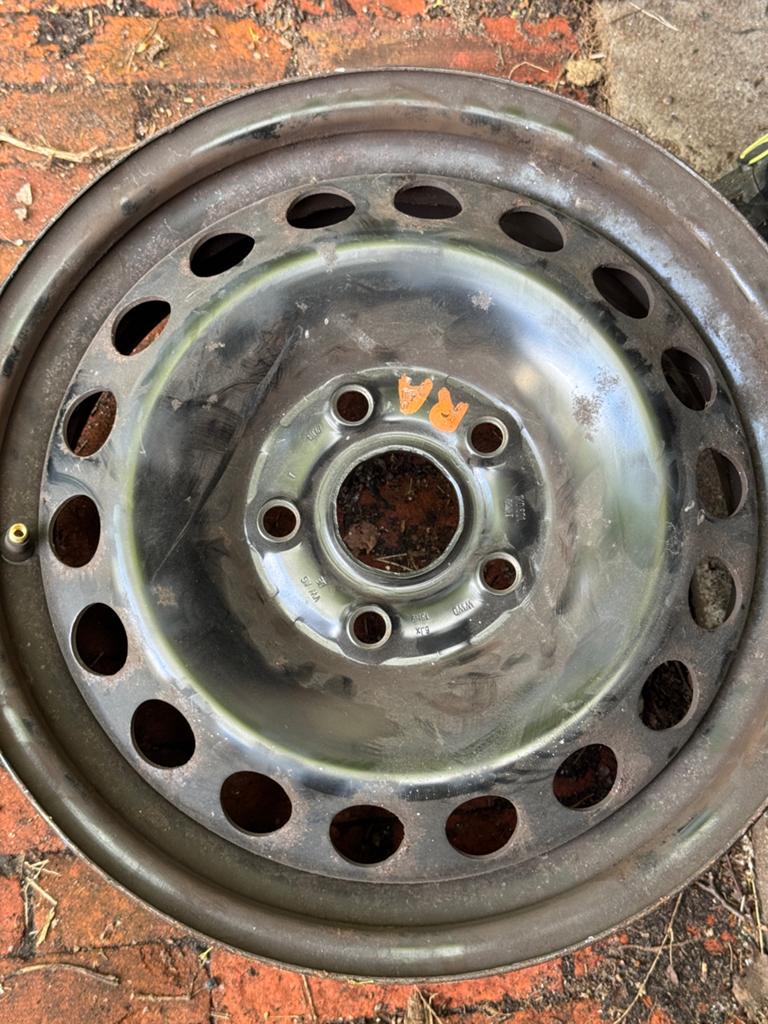 4 Originele VW Stalen Velgen (15 inch), Enlèvement ou Envoi, Volkswagen