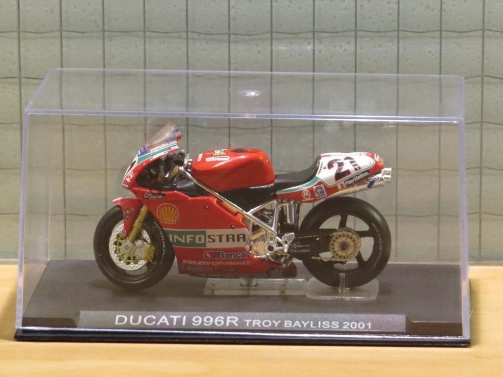 Troy Bayliss Ducati 996R 2001 1:24, Ophalen of Verzenden, Nieuw, Motor, Overige merken